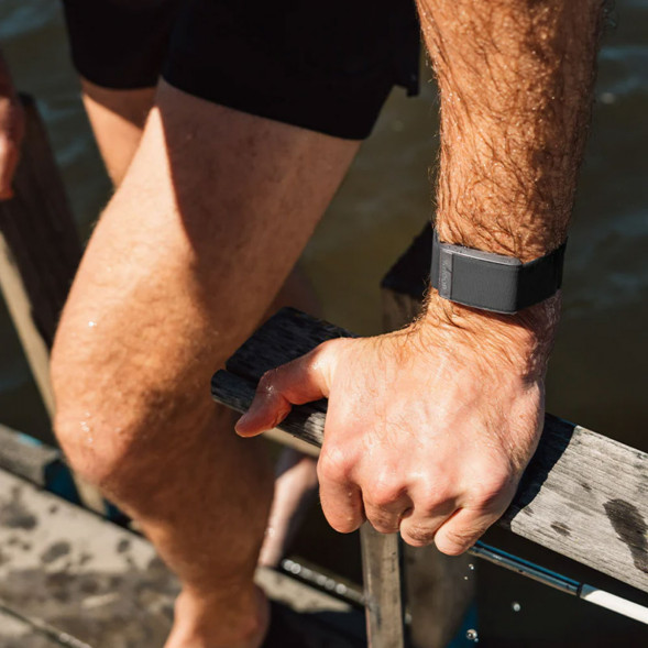 Ремешок для фитнес - браслета Whoop 4.0 HydroKnit Band (Storm Grey) в Твери