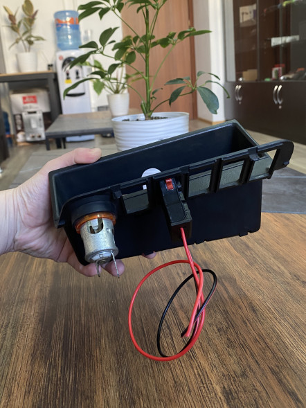 Блок зарядки USB-C 65W для BMW E36 в Твери