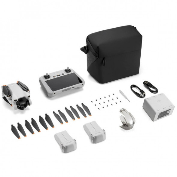 Квадрокоптер DJI Mini 3 Fly More Combo (DJI RC) в Твери