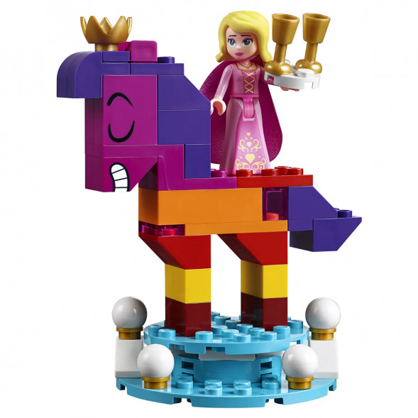 Конструктор LEGO Movie 70824 Познакомьтесь с королевой Многоликой Прекрасной в Твери
