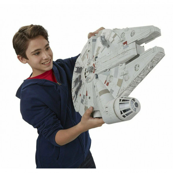 Игровой набор Star Wars (Hasbro) Флагманский космический корабль Звездных войн (B3678) в Твери