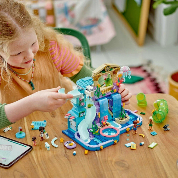 Конструктор LEGO Friends 42630 Аквапарк в Хартлейк Сити в Твери