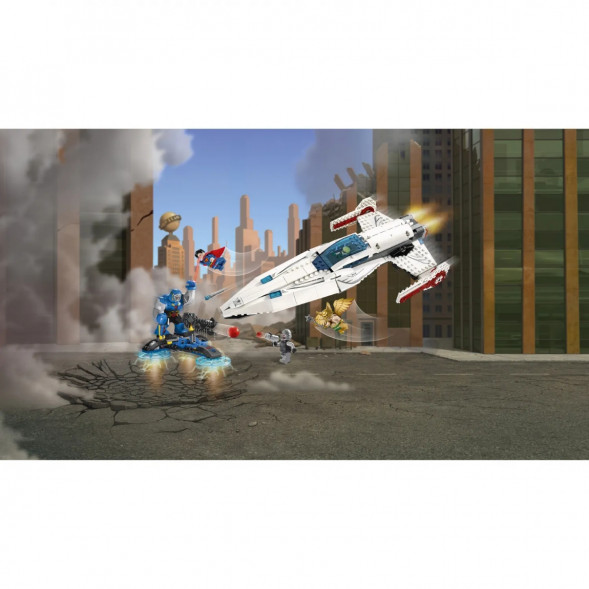 Конструктор LEGO Super Heroes 76028 Вторжение Дарксайда в Твери
