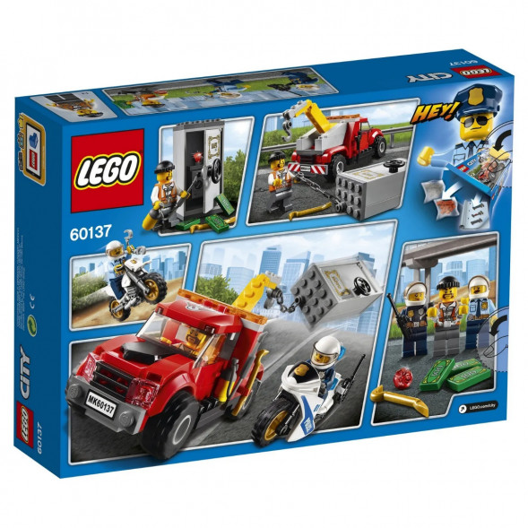 Конструктор LEGO City Police 60137 Побег на буксировщике в Твери