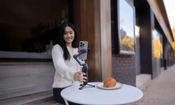 Электрический стабилизатор для смартфона DJI Osmo Mobile 7P в Твери