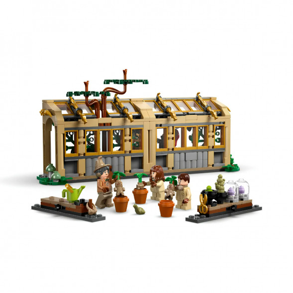 Конструктор LEGO Harry Potter 76445 Замок Хогвартс: Урок травологии в Твери
