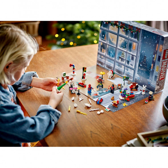 Конструктор LEGO Super Heroes 76293 Новогодний календарь Человек-паук, 2024 в Твери