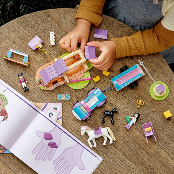 Конструктор LEGO Friends 41441 Тренировка лошади и прицеп для перевозки в Твери