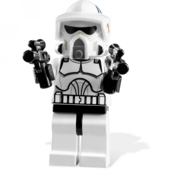 Конструктор LEGO Star Wars 7913 Боевой отряд штурмовиков-клонов в Твери