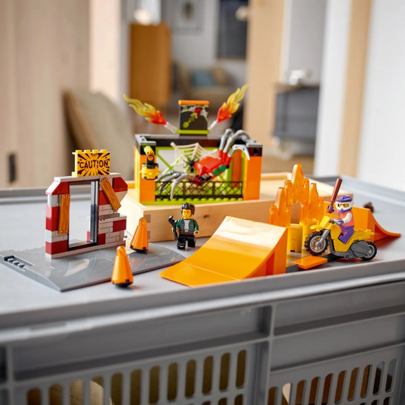 Конструктор LEGO City 60293 Парк каскадёров в Твери