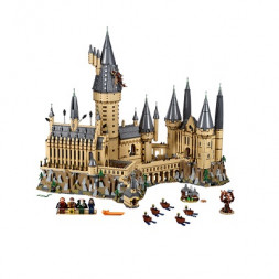 Конструктор LEGO Harry Potter Замок Хогвартс 71043