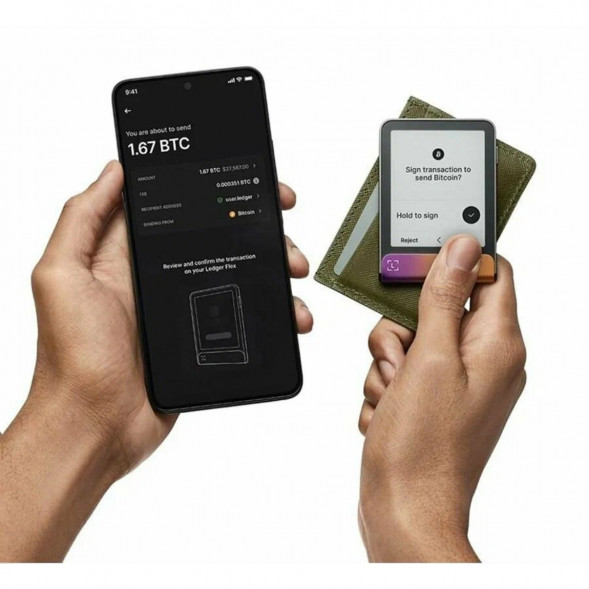 Аппаратный криптокошелек Ledger Flex, Ferro Fuchsia в Твери