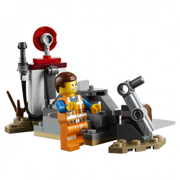 Конструктор LEGO Movie 70823 Трехколёсный велосипед Эммета в Твери