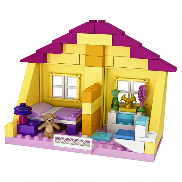 Конструктор LEGO Juniors 10686 Семейный домик в Твери