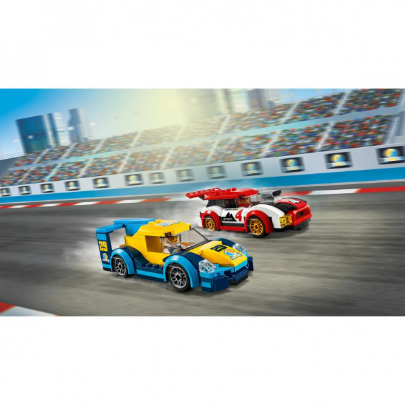 Конструктор LEGO City Nitro Wheels 60256 Гоночные автомобили в Твери